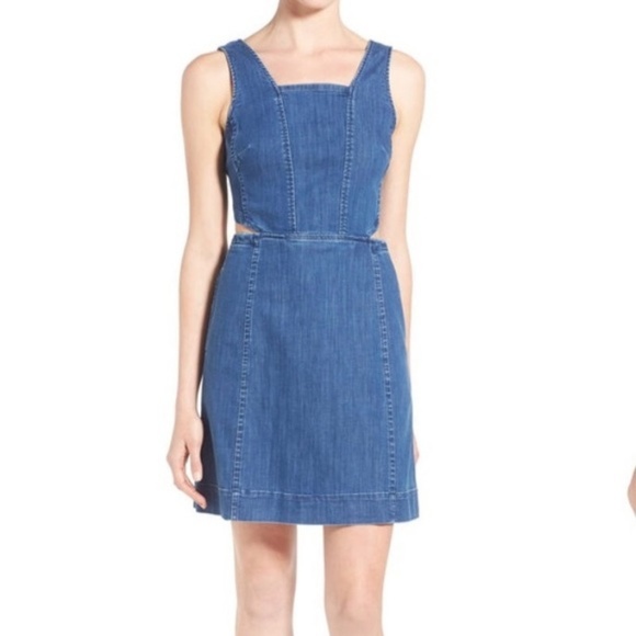 Madewell Dresses & Skirts - Madewell Denim Cut Out Mini Dress